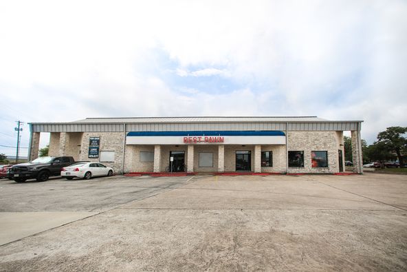 Lake Creek Office: 10313 Lake Creek Pkwy, Austin, TX 78750